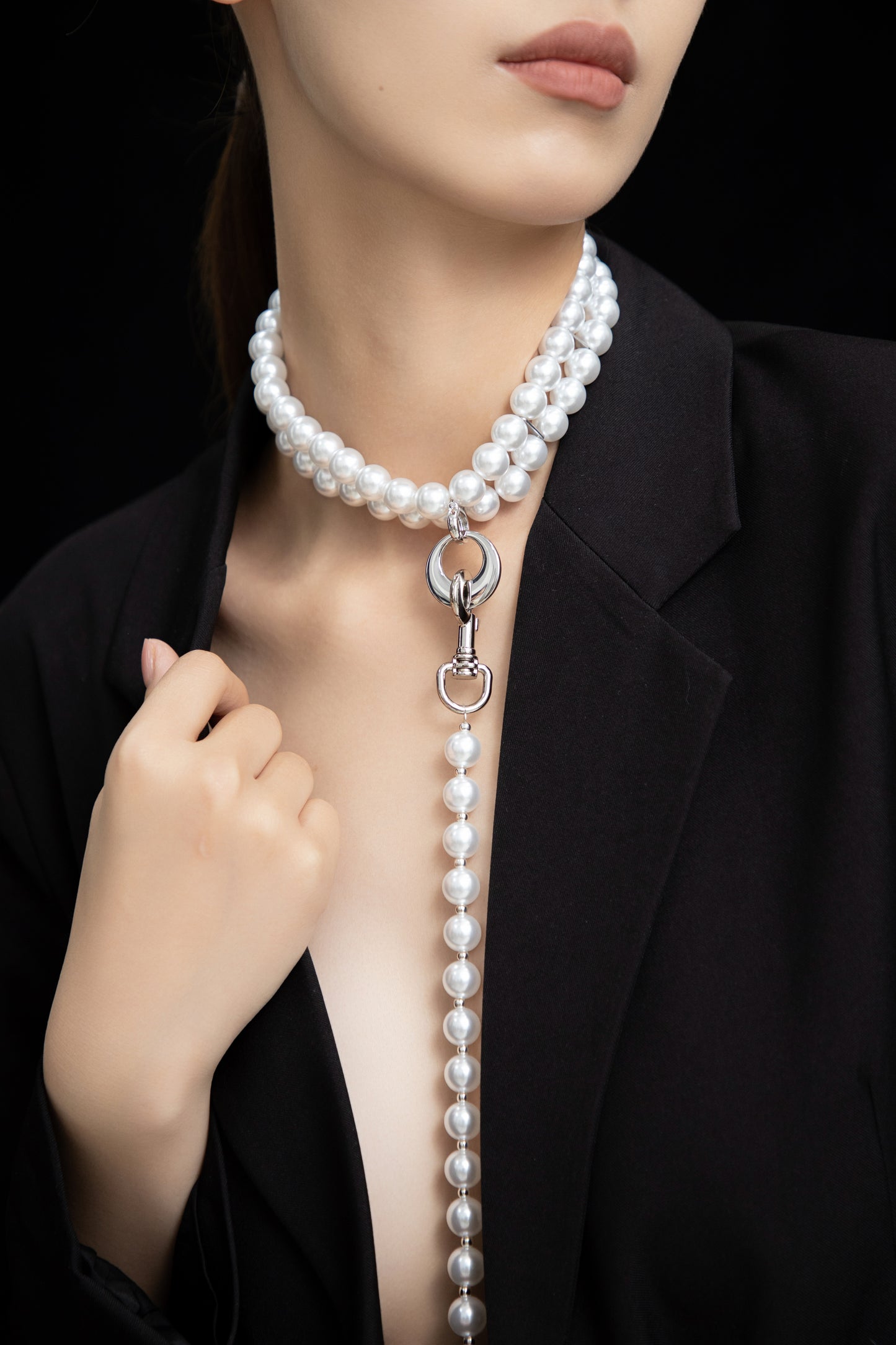 "Onawa" Pearl SM Collar