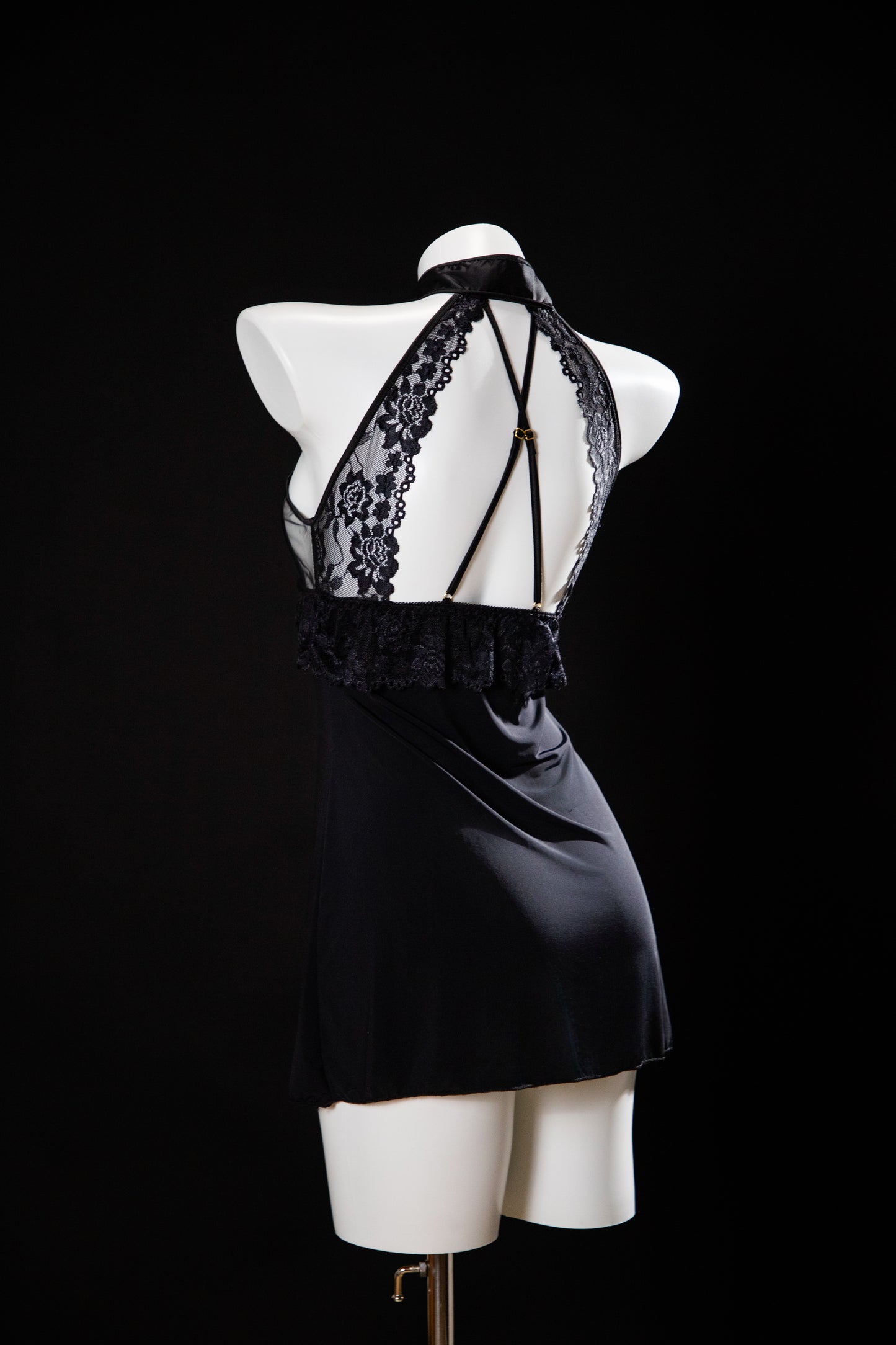 "Dark Fragrance" Lace Strap Chinese Dress