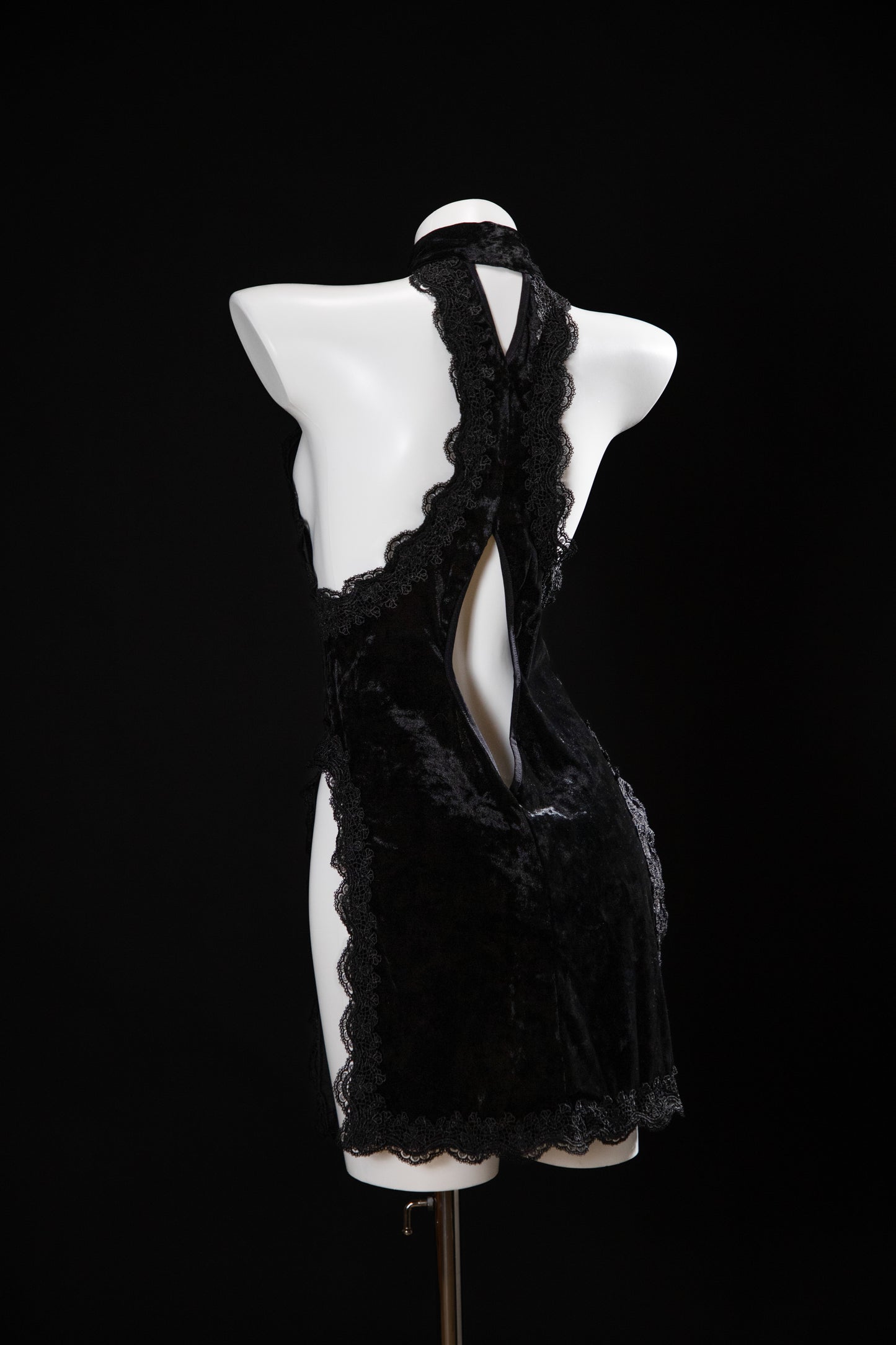 "Night Rain" Hollow Out Design Velvet Chinese Dress
